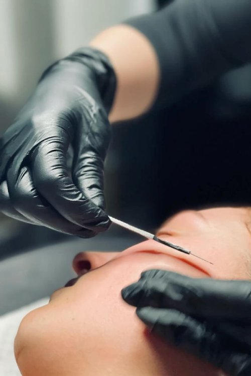 Dermaplaning Glow Polish